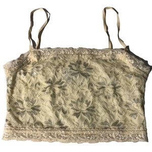 𝅺Lace Metallic Crop Layering Cami